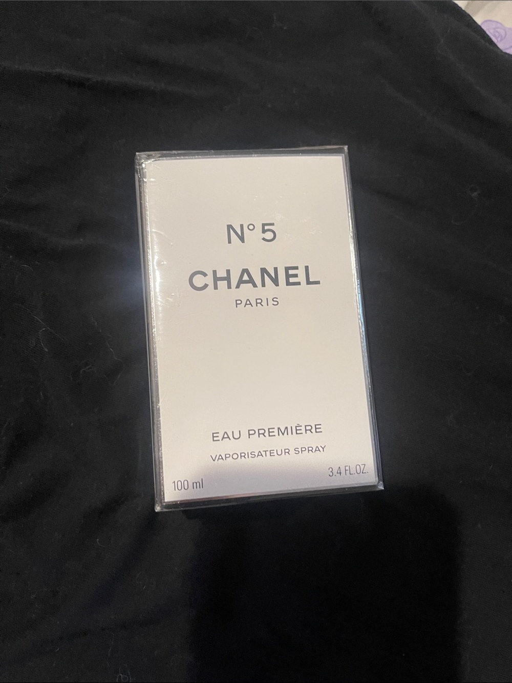 CHANEL N°5 Eau Première - White & Black Packaging